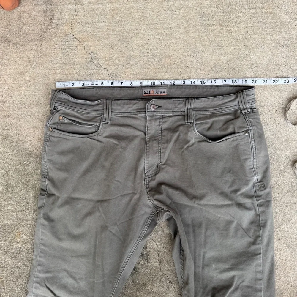 5.11 Tactical Defender-Flex Slim Pants Mens 40x32 Olive Grey Utility